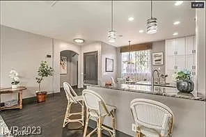 10753 Arundel Ave — Photo 8