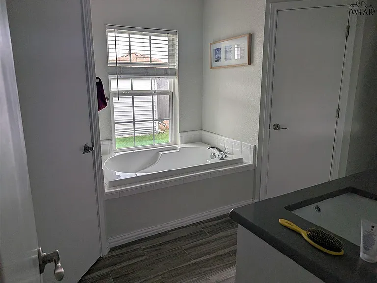 5105 Carlene Dr — Photo 10