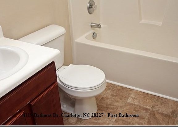 3rd image of 4119 Bathurst Dr