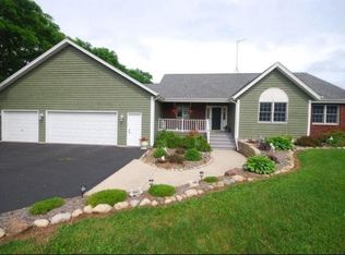 W528 Rolefson Rd, Rubicon, WI 53078