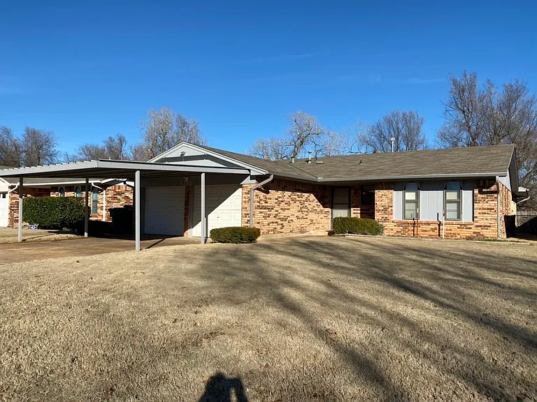 5512 S Karen St — Photo 1