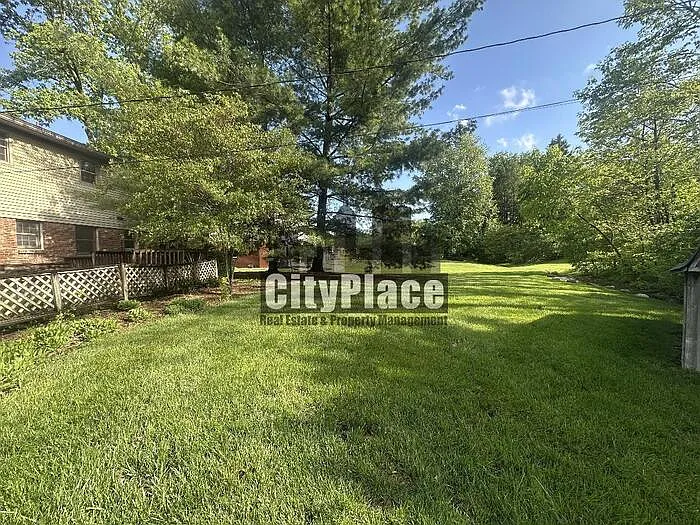 7211 Lesley Ave — Photo 6