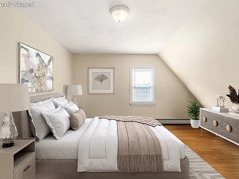 74 Franklin St #4