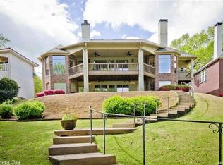 293 Tanglewood Rd, Hot Springs, AR 71913