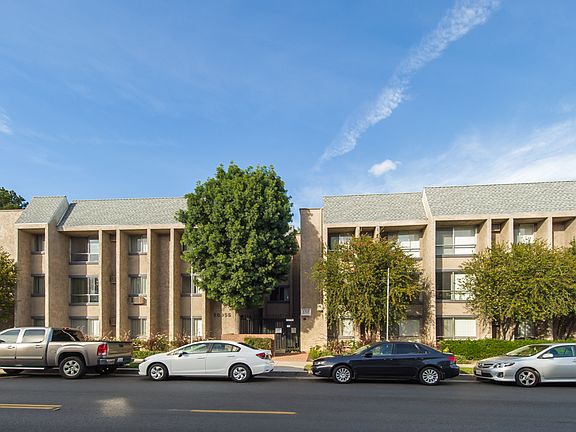 4th image of 6630 Independence Ave APT 108