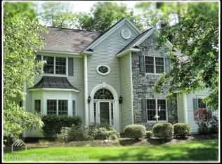 418 Elizabeth Ct, Schenectady, NY 12303