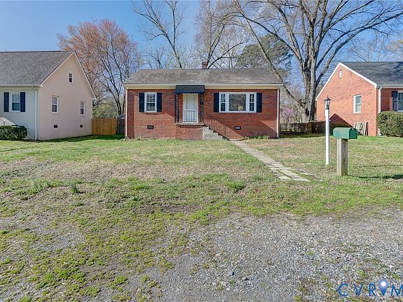 3rd image of 6303 Monument Ave