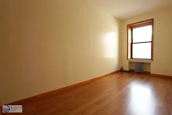 Rented by Metropolitan Property Group | media 15
