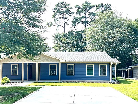 2nd image of 203 Fox Ln