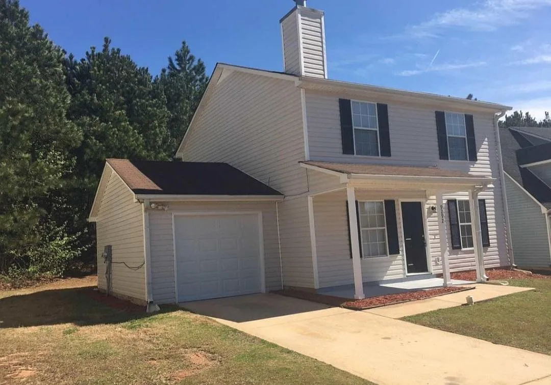 4 bed, 1683 sqft, $2,000 — Photo 3