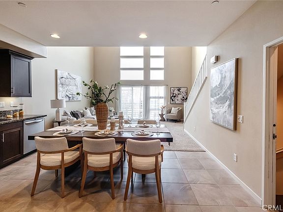 5th image of 1540 W Artesia Sq Unit D
