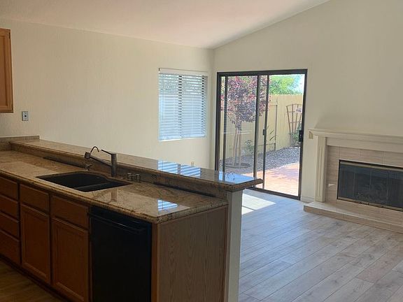 5th image of 12456 Kestrel St