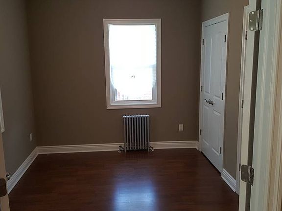3rd image of 28 Avenue C