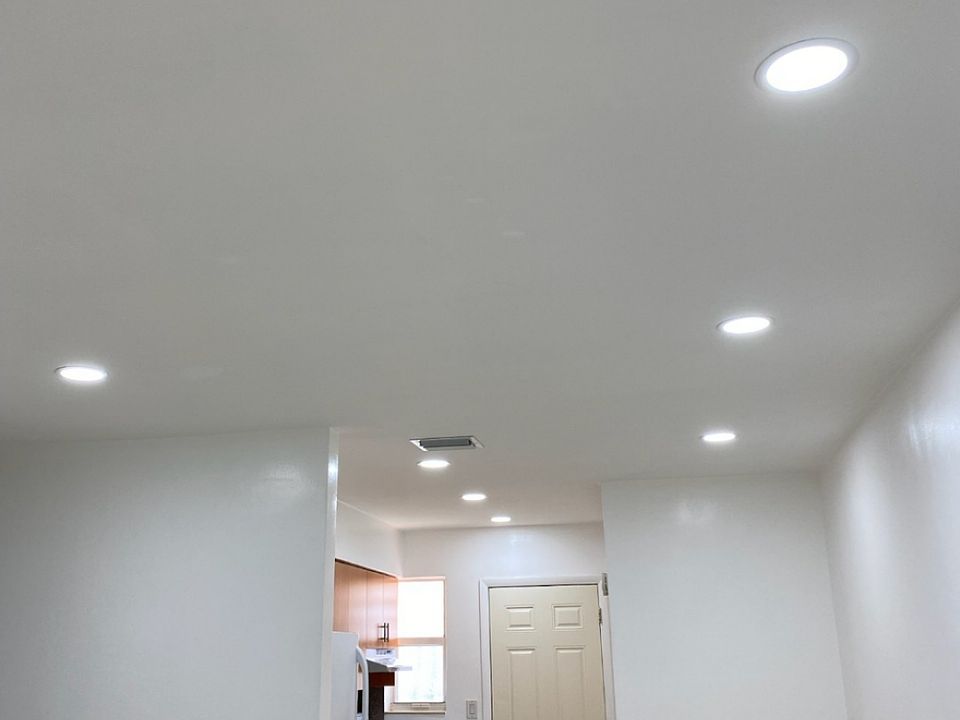 1st image of 1605 NW 31st St #1605