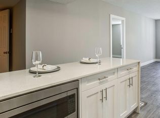 14001 Biscayne Blvd, North Miami Beach, FL 33181