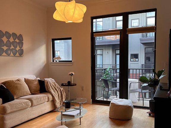 3rd image of 129 Walnut St Unit 302