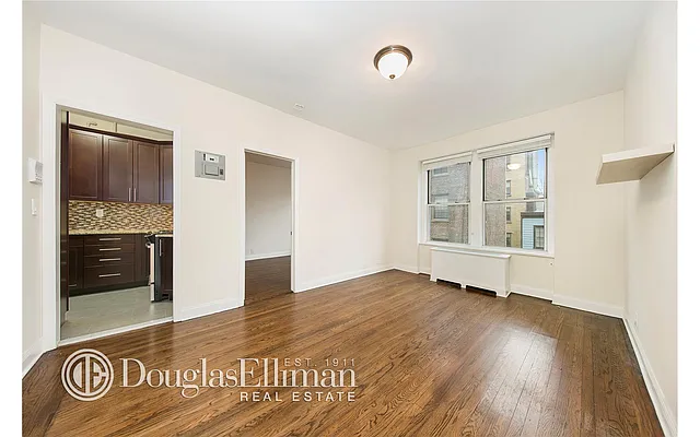 Rented by Douglas Elliman | media 8