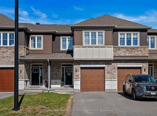 75 Stokes Dr, Carleton Place, ON K7C 0J6
