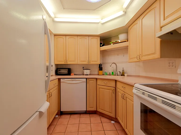 135 Pleasant St #508 — Photo 9