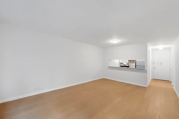 Rented by Charney Real Estate LLC | media 7