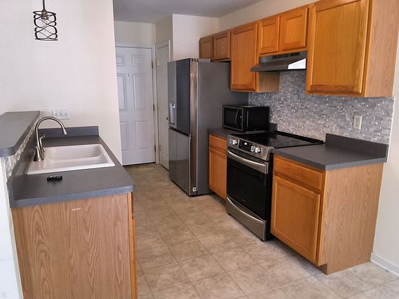 4th image of 7855 Winding Ash Ct