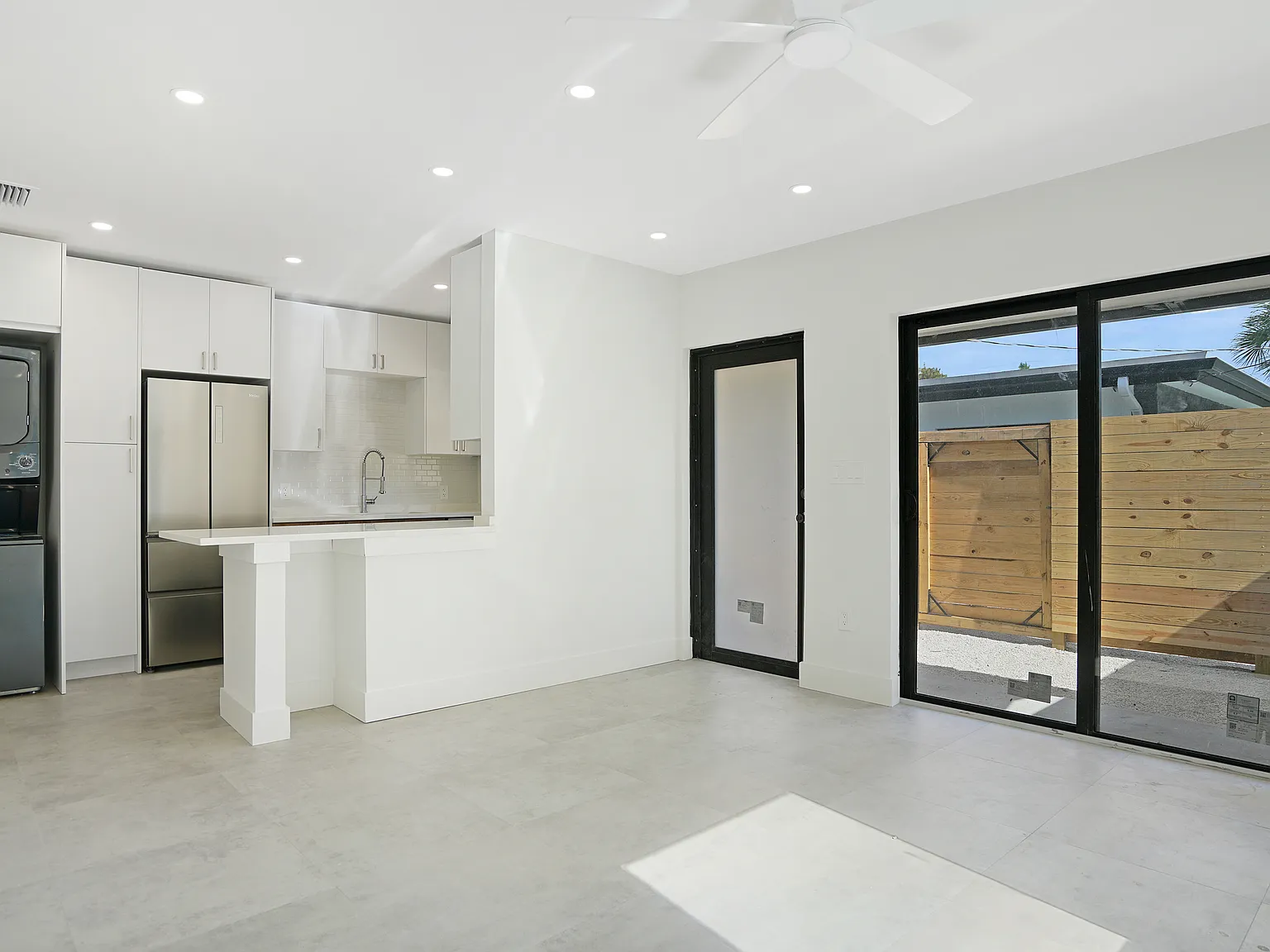 1 bed, $2,250 — Photo 4