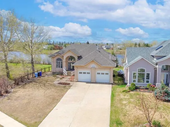 301 NE Brett Dr, Wood Buffalo, AB T9K 1S7