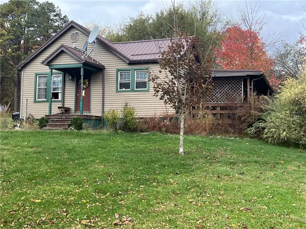 257 Boyers Rd, Harrisville, PA 16038