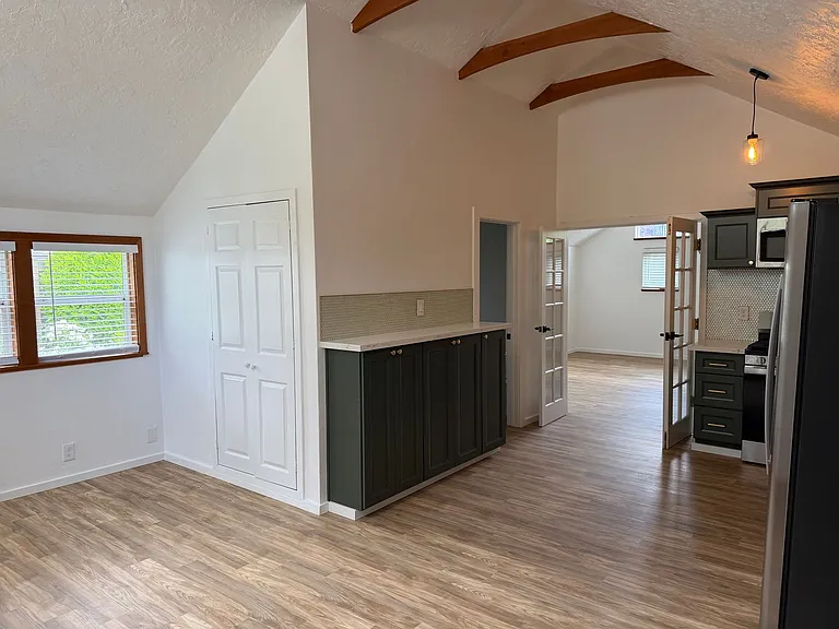 1785 W 14th Ave #B — Photo 10