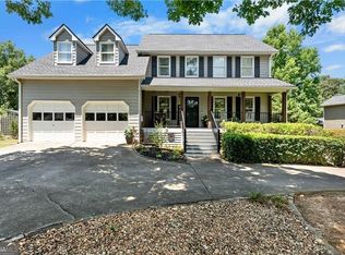 9 Topridge Dr, Cartersville, GA 30120