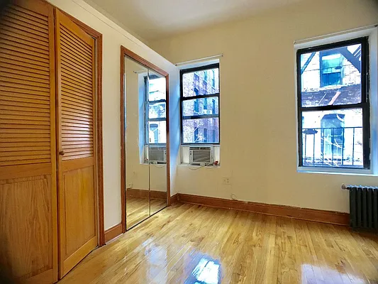 Rented by Sovereign Associates | media 13