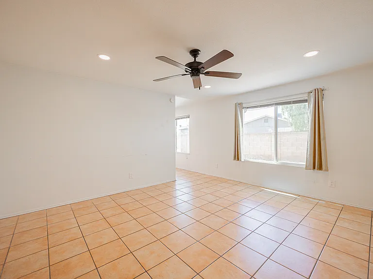 2145 S Dorsey Ln — Photo 5