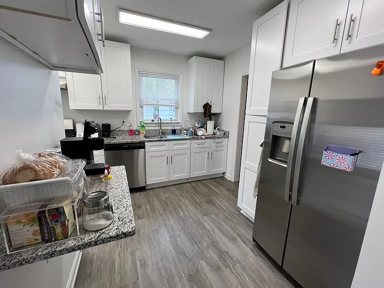 3715 Bainbridge Rd — Photo 7
