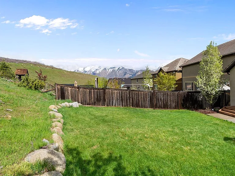 2037 E Brookings Dr — Photo 3