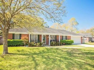 6333 Woodside Dr N, Theodore, AL 36582
