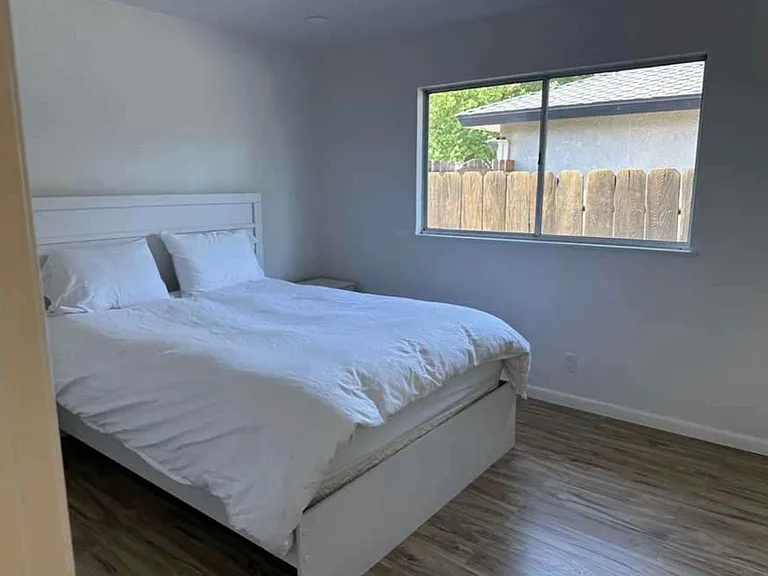 7656 N Hayston Ave — Photo 12