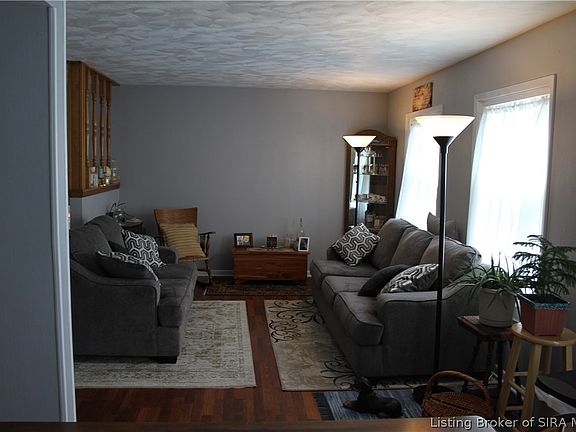 5th image of 102 Macon Avenue