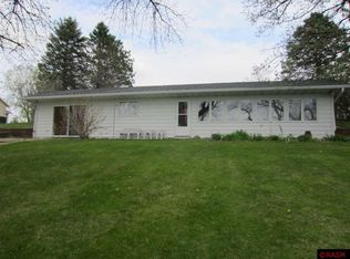 61524 Nutmeg Rd, Madison Lake, MN 56063
