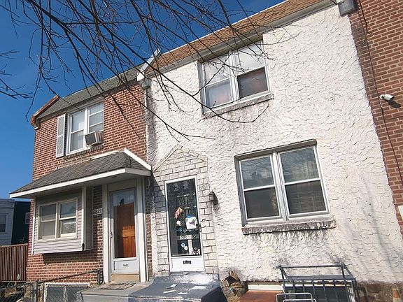 2nd image of 6819 Regent St