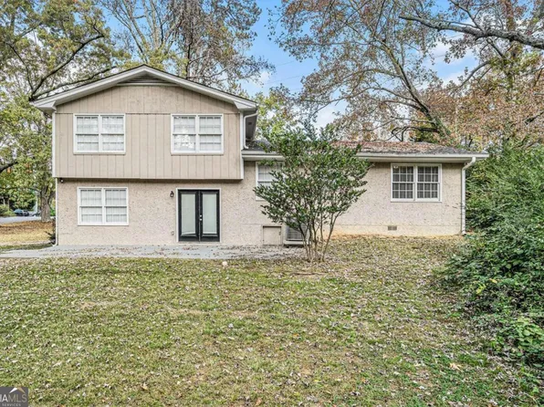 3276 Marlanta Dr, Marietta, GA 30062