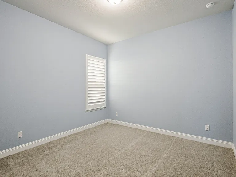 603 Warner Dr — Photo 4