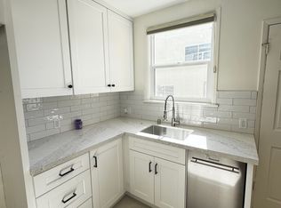 14926 Dickens St APT 4, Sherman Oaks, CA 91403