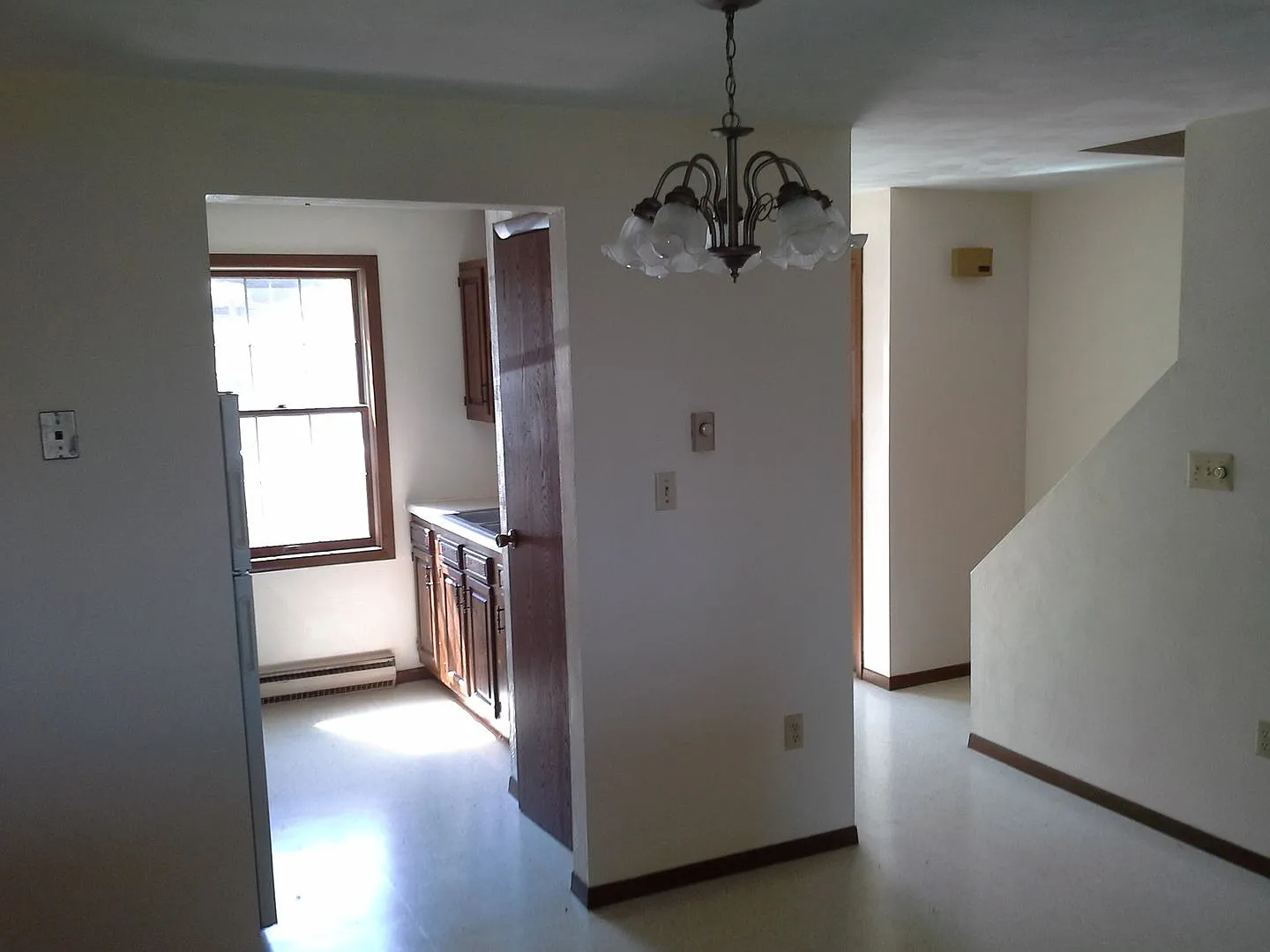 360-374 W. Grape St. — Photo 2