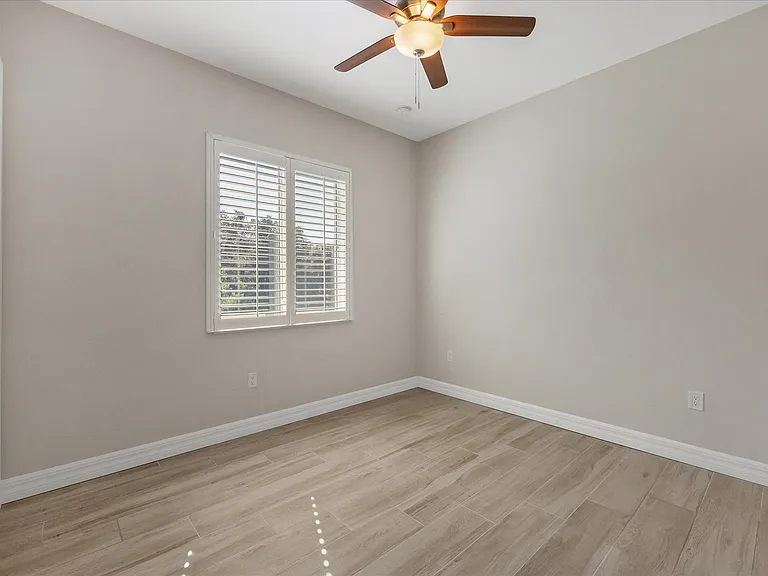 129 Evaro Dr — Photo 22
