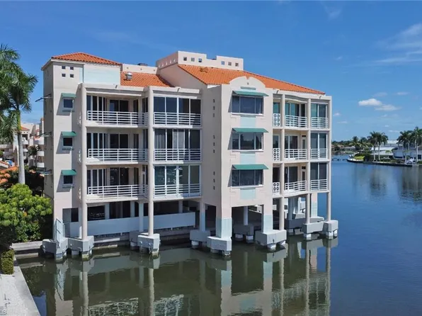 4500 Gulf Shore BLVD N #1-211, NAPLES, FL 34103