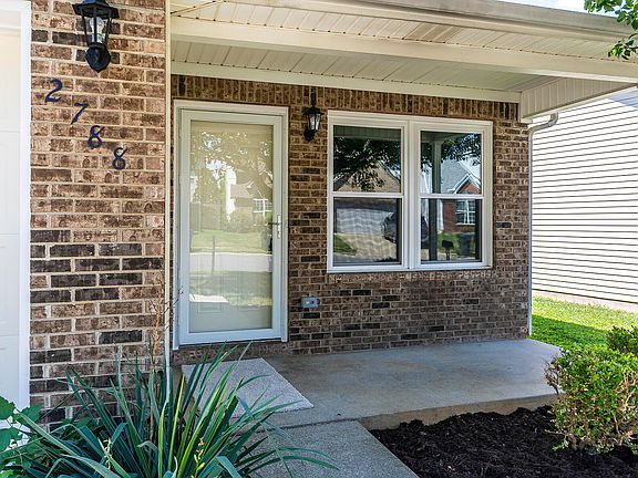 3rd image of 2788 Whiteberry Dr