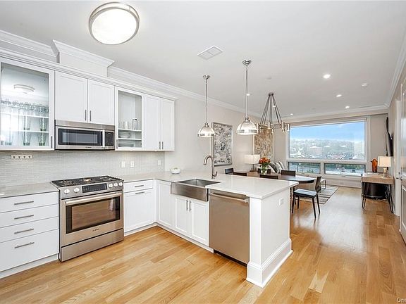 2nd image of 11 River St APT 403
