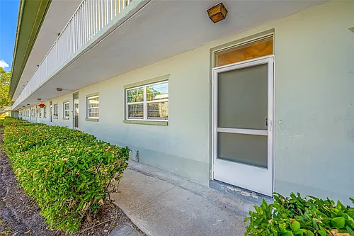 1433 S Belcher Rd #F9 Photo 1