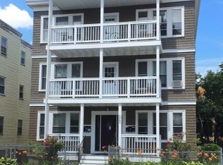 3965 Washington St APT 3R, Boston, MA 02131