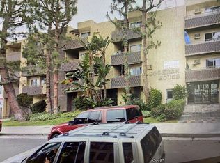 Cochran House, Los Angeles, CA 90036